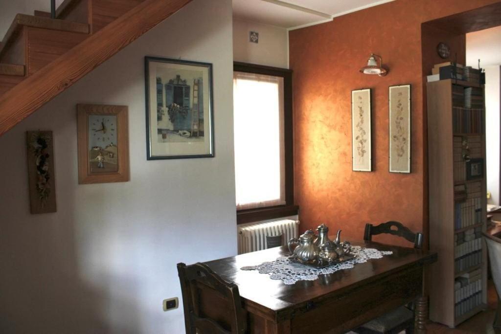 Poggiridenti Casa Coloriヴィラ エクステリア 写真